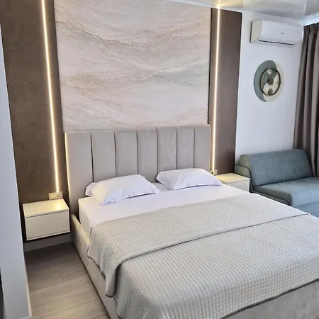 Zayra Luxury