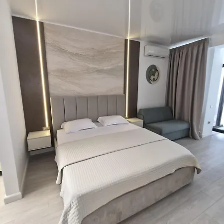 Zayra Luxury Năvodari