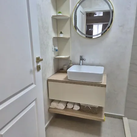 Zayra Luxury Apartament Năvodari