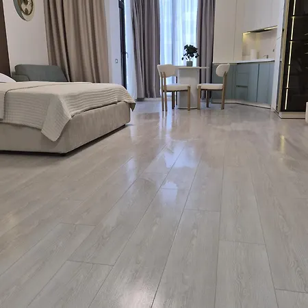 Zayra Luxury