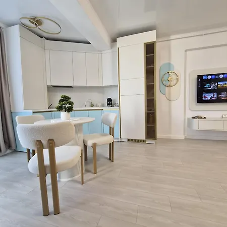 Zayra Luxury Apartament *